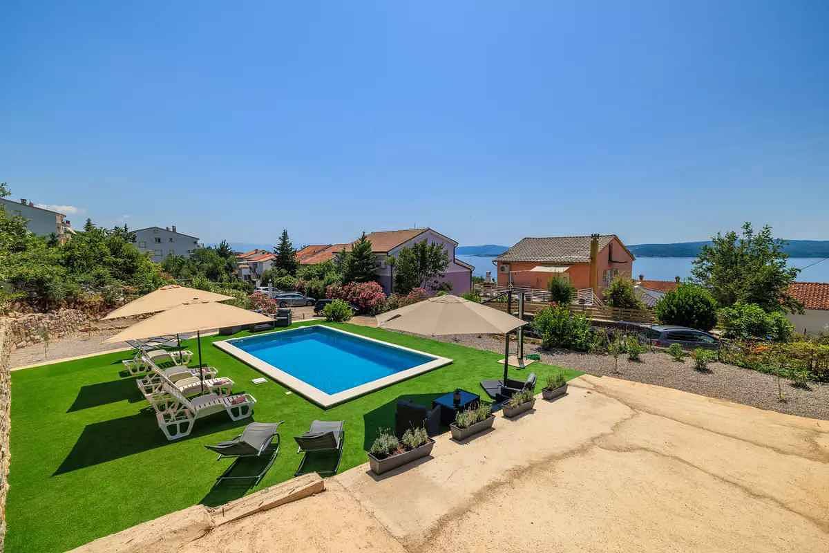 Ganzes Studio, Studio mit Gemeinschaftspool und Klimaanlage  in Dramalj, Primorje-Gorski Kotar