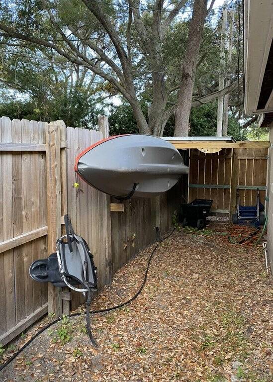 Coastal Gem Just Minutes from the Beach! 🏝 in Largo, Pinellas County