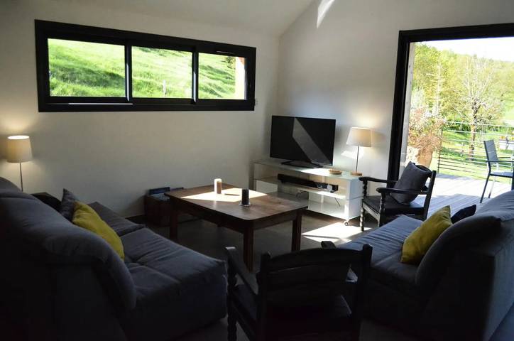 Gîte pour 7 personnes, avec piscine et jardin à Barjac (Lozère) - 4