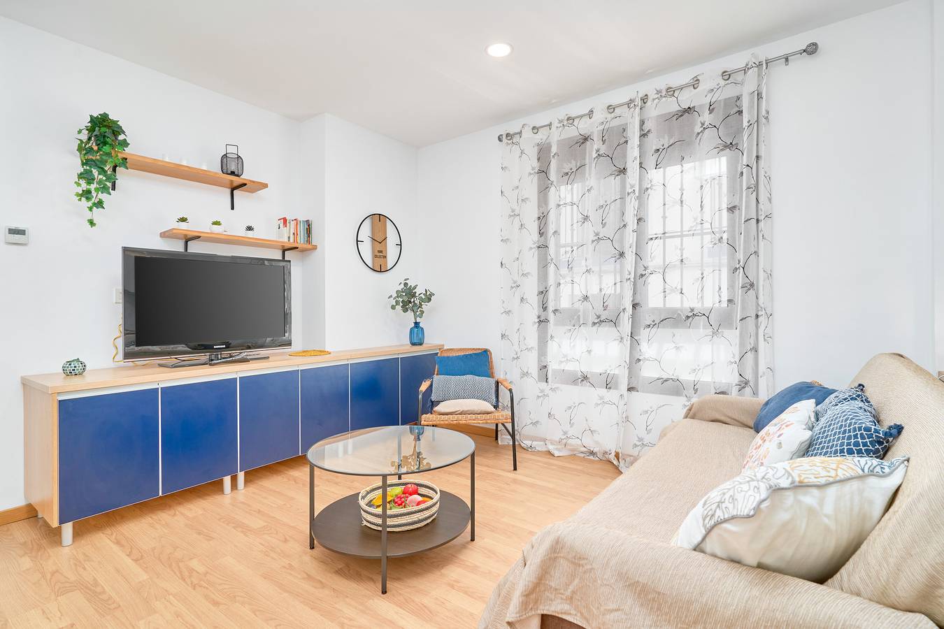 Apartamento entero, Apartamento en Almuñecar con terraza privada, Wi-Fi y aire acondicionado in Casco antiguo de Almuñécar, Almuñecar