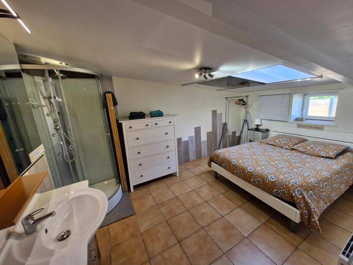 Location de vacances pour 2 personnes, avec terrasse à Lampaul-Ploudalmézeau - 3
