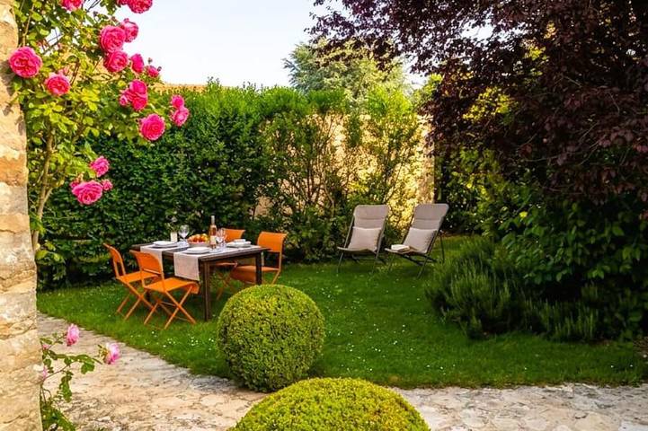 Location de vacances pour 3 personnes, avec jardin à Fresnoy-le-Luat