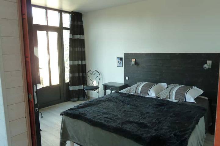 Gîte pour 4 personnes, avec Terrasse ainsi que Jardin et Sauna dans Palais Bénédictine (Fécamp) - 2