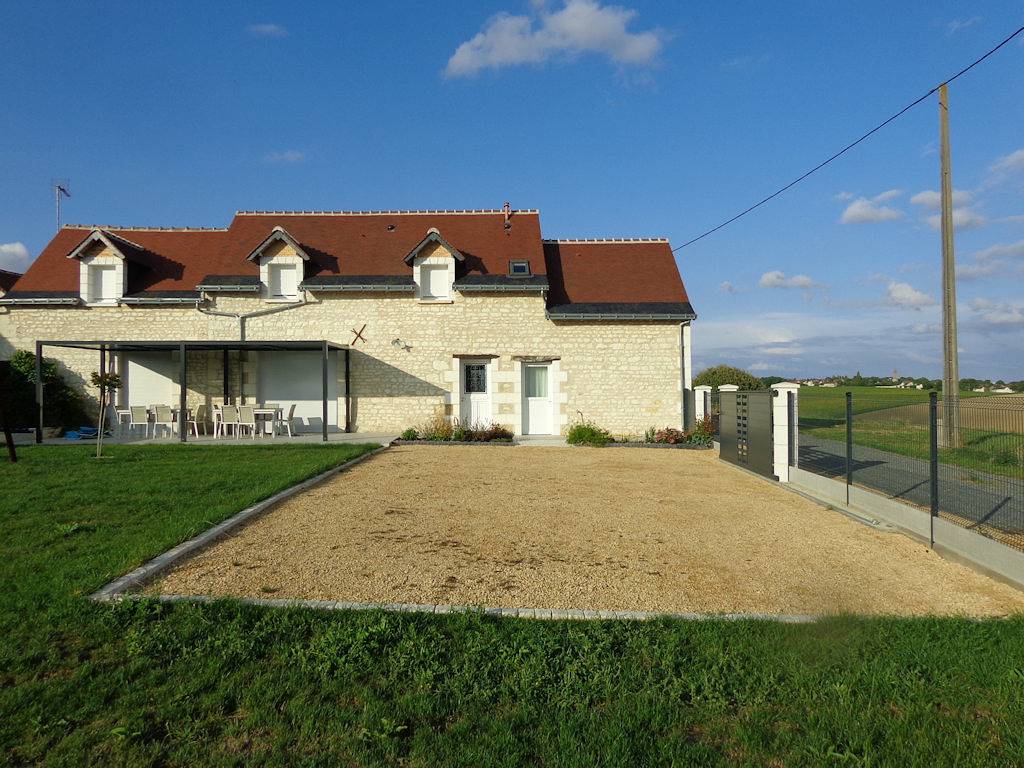 Grand gite à la ferme, piscine chauffée, châteaux in Bournan, Région de Loches