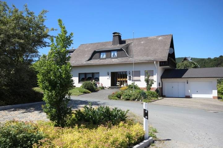 Ferienhaus für 4 Personen, mit Garten im Sauerland - 2