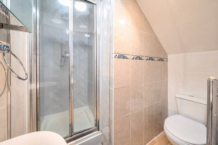 Hounslow Hideaway Cottage in Hounslow, London
