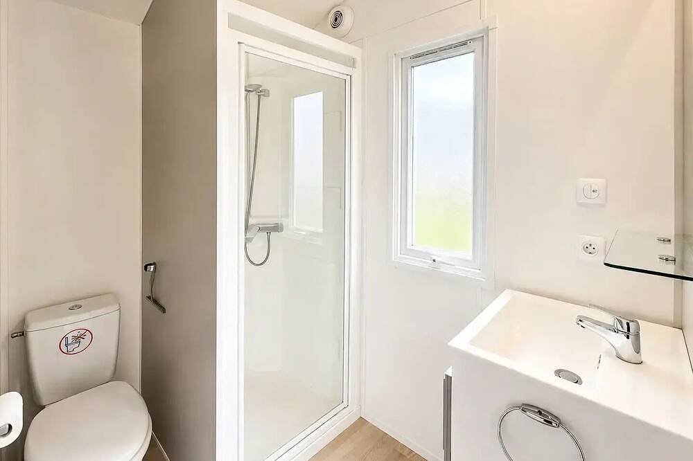 Mobil-Home confort 1 ch. - Terrasse non couverte - 21 m2 2 personnes in Pendé (Somme), Région d'Abbeville