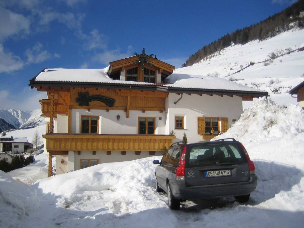 Haus Brigitte - Ferienwohnung Dreiländerblick in Nauderer Berge, Nauders