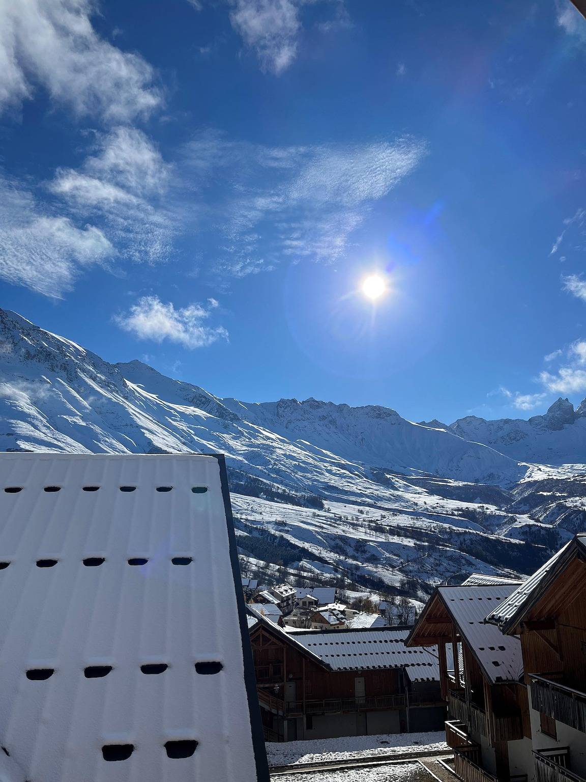 Ganze Wohnung, Vvf Le Hameau des Aiguilles d'Arves - Maisonette-Wohnung 3 Zimmer 10 Personen und 1 Baby - 2 Jahre alt in Col du Mollard, Albiez-Montrond