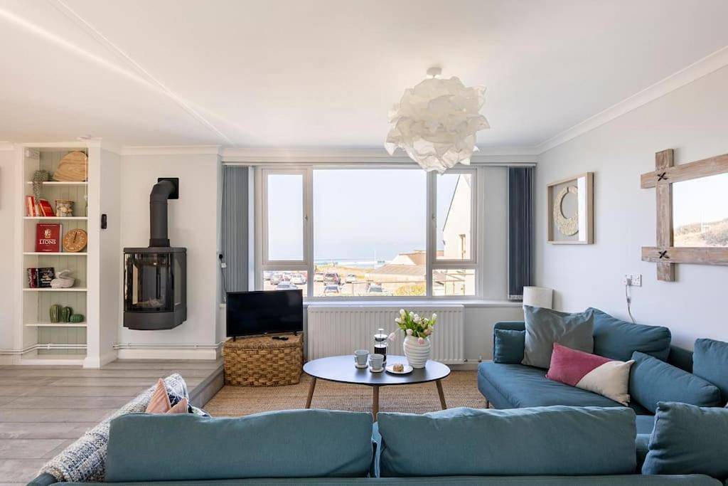 Four-Bedroom House in Broad Haven, Pembrokeshire