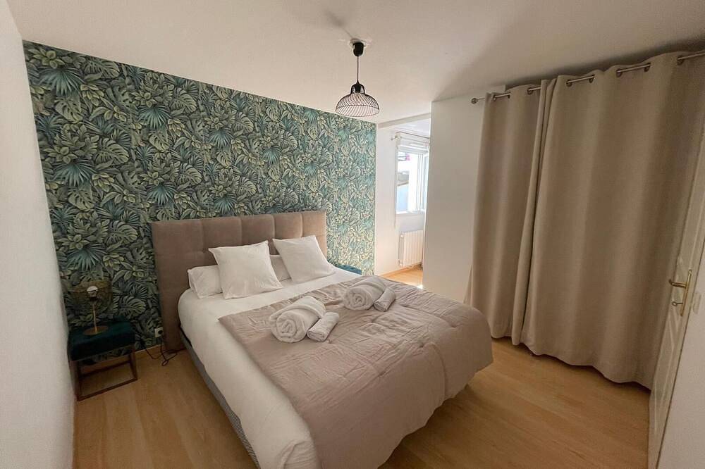 Appartement entier, Superb 3 Bedroom Apartment 100 meters from the Cures Thermales in Brides-les-Bains, Massif de la Vanoise