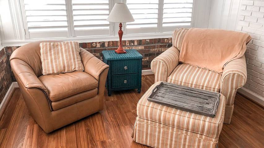 Vacation rental for 8 people, with terrace and yard in Litchfield