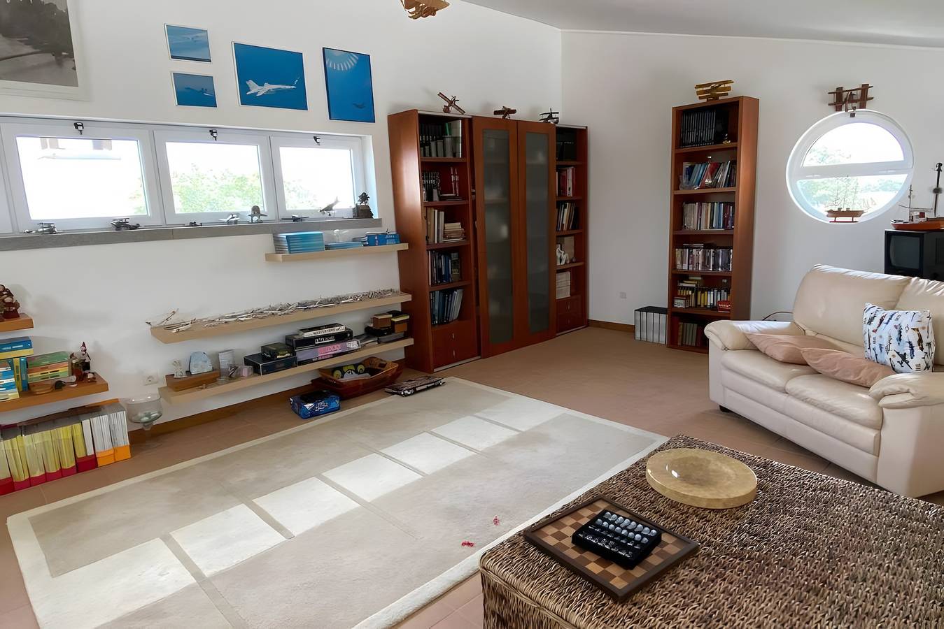 Apartamento inteiro, Apartamento 'Monte Azul, Um Oásis No Alentejo' com Piscina Privada, Wi-Fi e Ar Condicionado in Arraiolos, Distrito de Évora