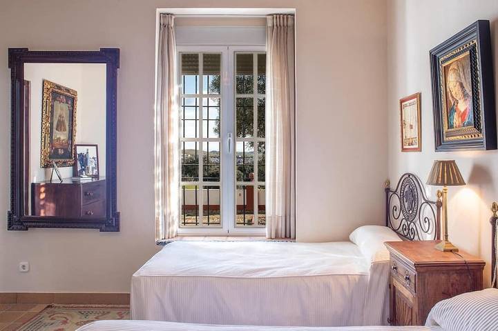 Stunning home in El Garrobo in El Garrobo, Sevilla Provinz