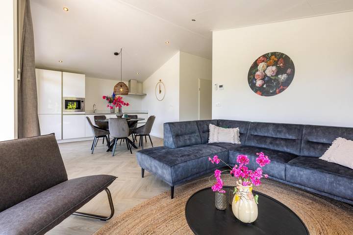 Villa für 6 Personen, mit Seeblick und Garten sowie Terrasse und Sauna in den Niederlande - 2