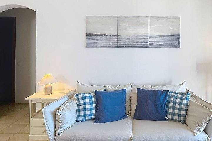 Entire apartment, Seafaring flat with Wifi and air-conditioning in Fornells, Es Mercadal