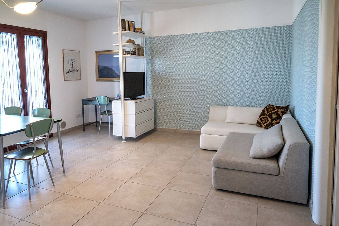 Ganze Wohnung, Ferienwohnung für 5 Personen mit Balkon/Terrasse in Porto Recanati, Adriaküste Marken