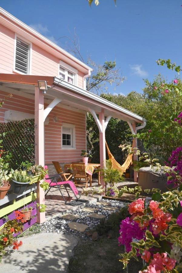 Location de vacances pour 6 personnes, avec vue et jardin, animaux acceptés dans Cap Chevalier - 3