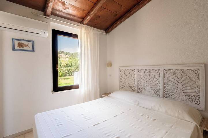 Casa Linda: 3-bedroom villa located at 100 meters from Costa Rei Beach. in Costa Rei, Muravera