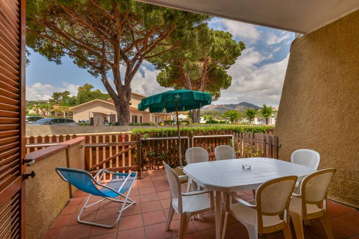 Monolocale intero, Studio in Spiagga di Naregno (Naregno), Capoliveri