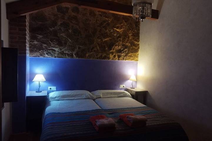 Rural house Lamadretierra, Calm and Relax, between the Camino de Santiago and the Medulas in Villamejil, Cordillera Cantábrica