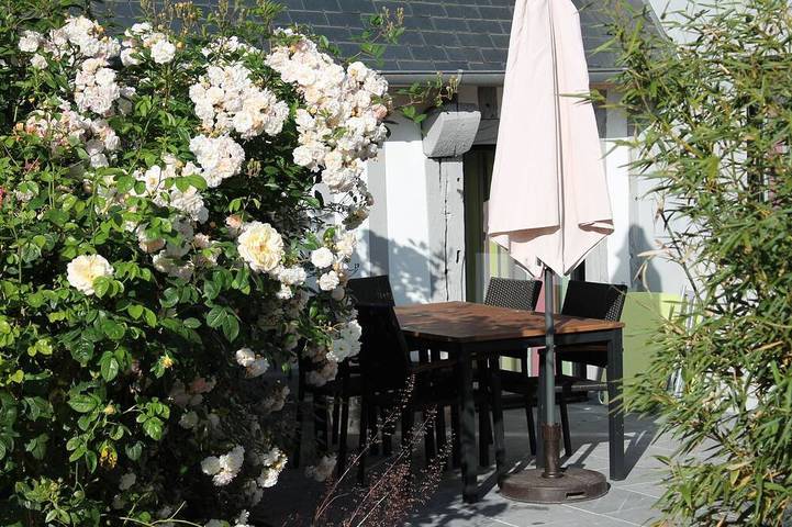 Location de vacances pour 5 personnes, avec jacuzzi ainsi que jardin et sauna à Le Hanouard