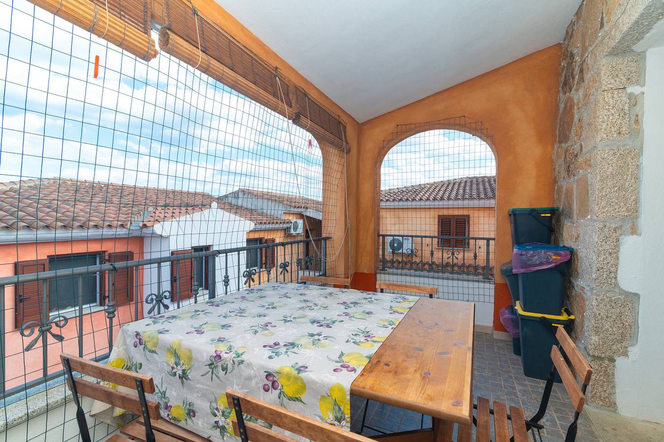 Appartamento intero, Appartamento 'Posada' con Vista Mare, Wi-Fi e Aria Condizionata in Flumini, Posada