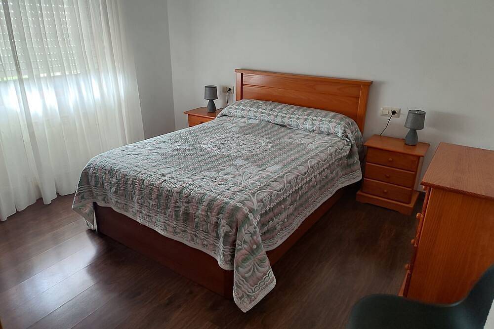 House near the sea, with possibility to go to the islands cies, ons, salvora. in Bueu, Rías Baixas