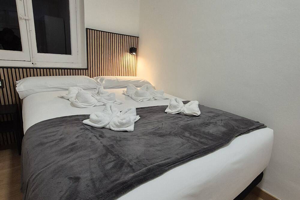 Entire apartment, 648C1 Apartamento Mareval in Oviedo, Cordillera Cantábrica
