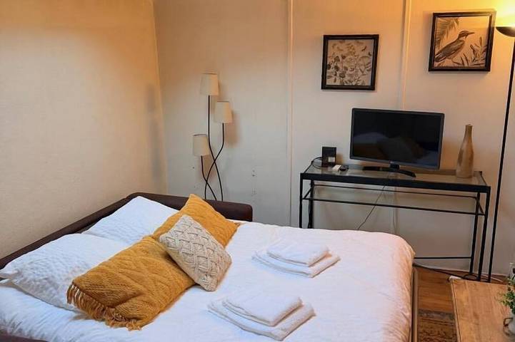 Location de vacances pour 4 personnes, avec jardin à Pommiers - 3