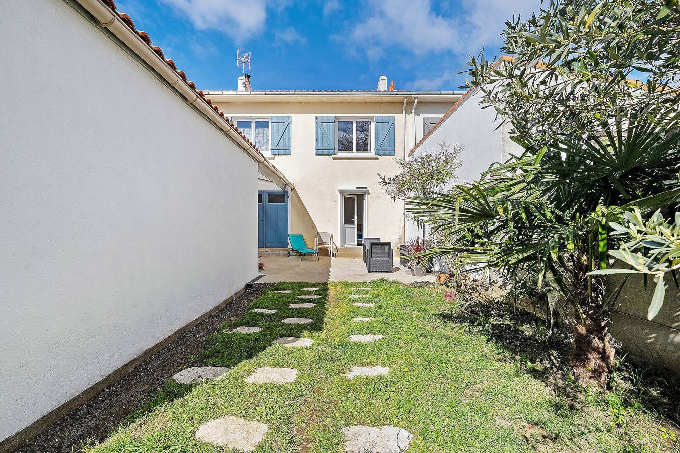 Chambre d’hôtes « Les Passiflores » avec terrasse partagée, jardin partagé et Wi-Fi in Pornic, Côte de Jade