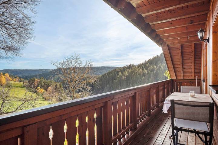 Gîte pour 4 personnes, avec Balcon et Jardin à Schramberg