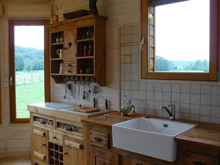 Gîte pour 5 personnes, avec jardin ainsi que sauna et terrasse, animaux acceptés dans Lac de Chalain - 3