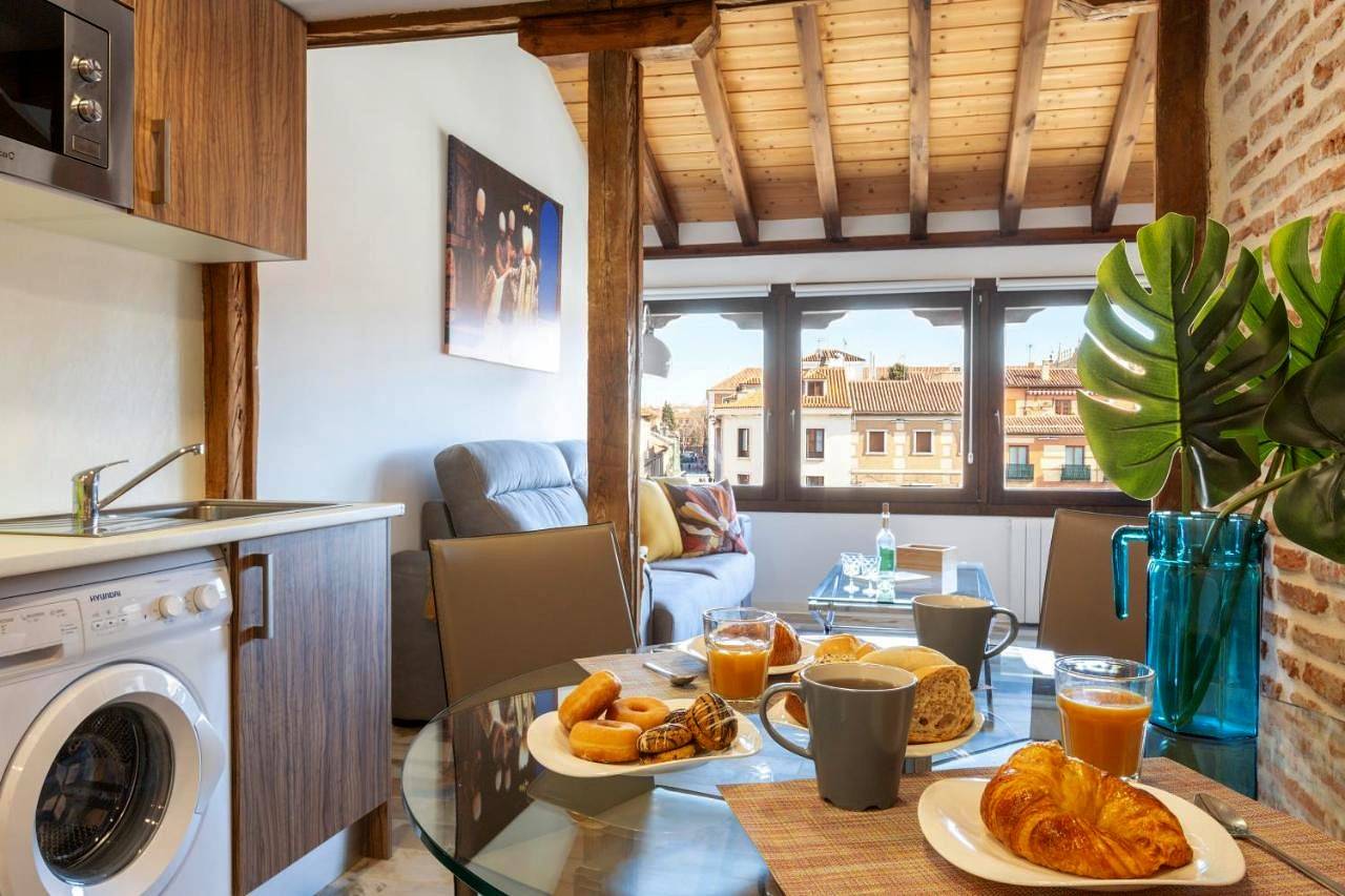 Apartamento entero, Apartamentos Ejemplares in Alcalá de Henares, Provincia de Madrid