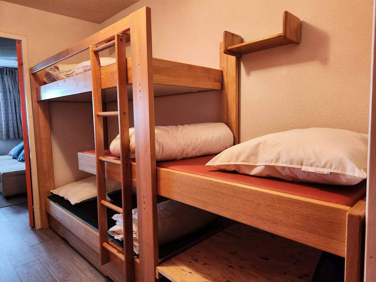 Entire apartment, Apartment mountain view duplex 3 rooms 7 people - Selection in La Mongie, Bagnères-de-Bigorre