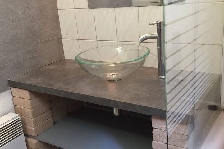 Gîte pour 4 personnes, avec balcon à Vedène - 3