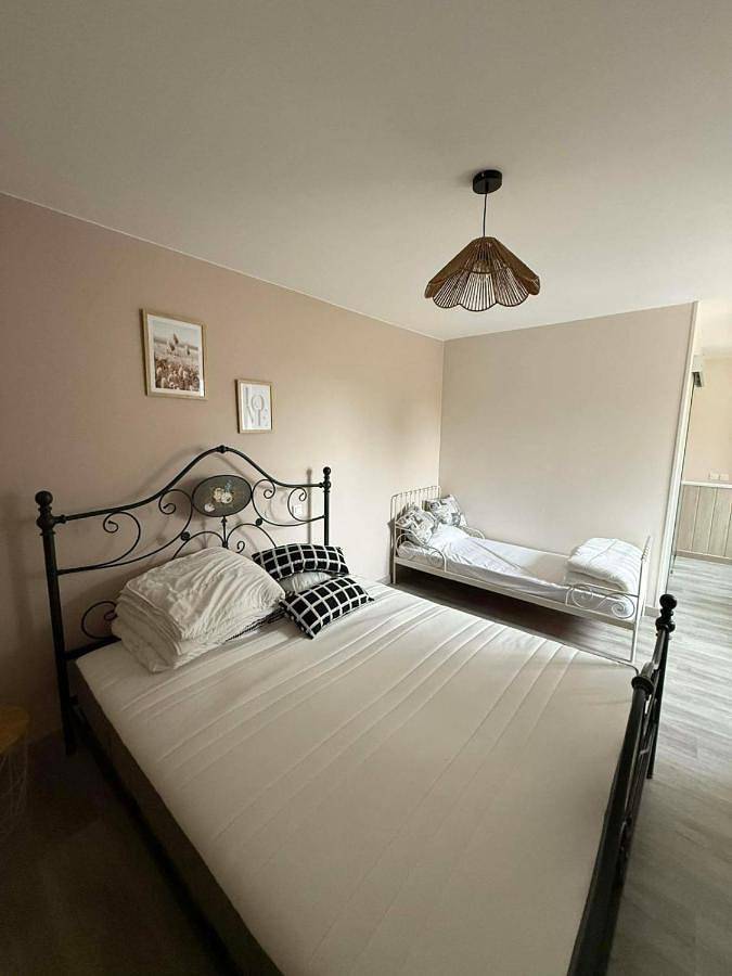 Location de vacances pour 2 personnes, avec terrasse à Formigny - 4