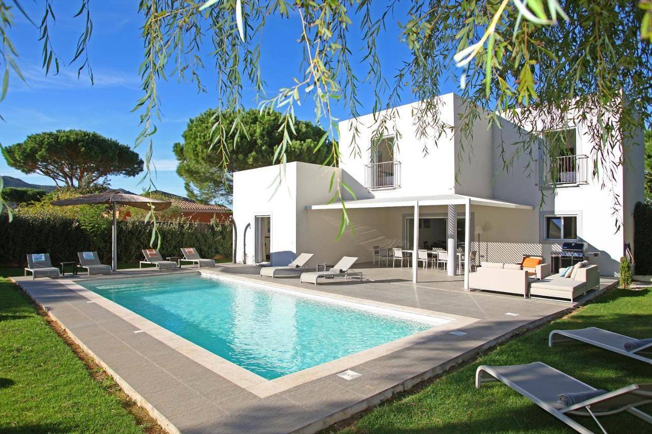 Domaine Villas Mandarine Private Pools & Spa in Calvi, Région de Calvi