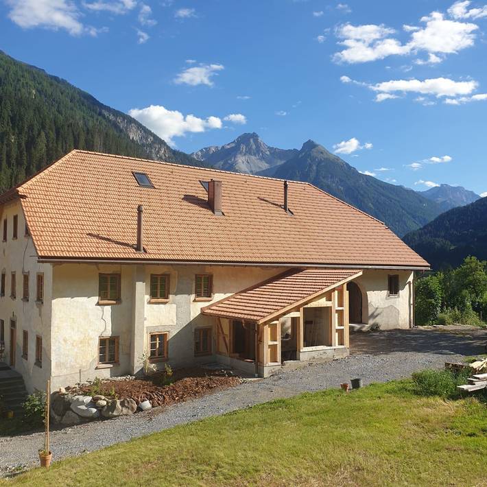 Ganze Ferienwohnung, Ferienwohnung Cuncalada Dg - Cuncalada Dachgeschoss in Strada, Valsot