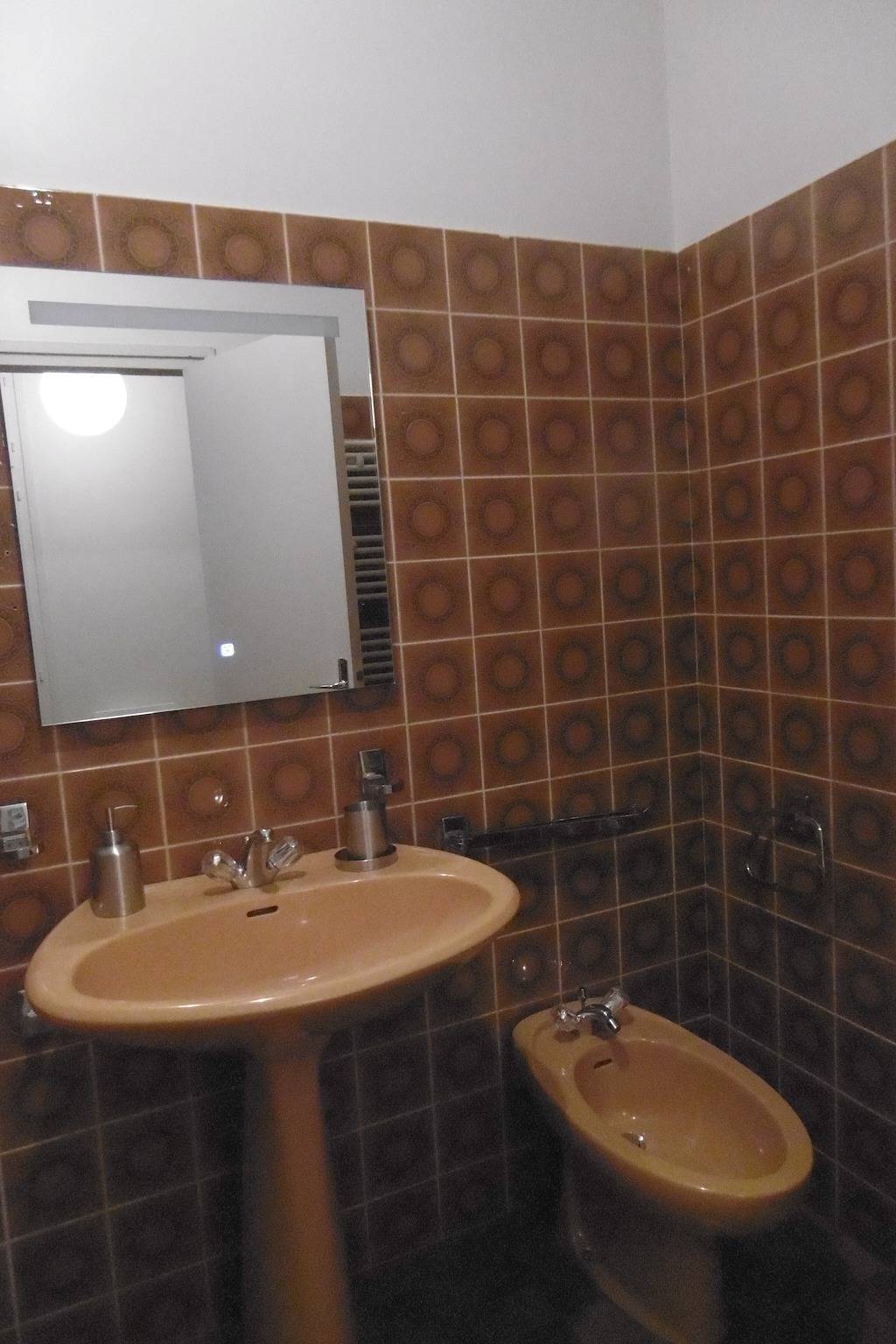 Apartamento entero, Apartamento vacacional "Gîte Le Scaphandre" con balcón y Wi-Fi in Espalion, Aveyron (desambiguación)