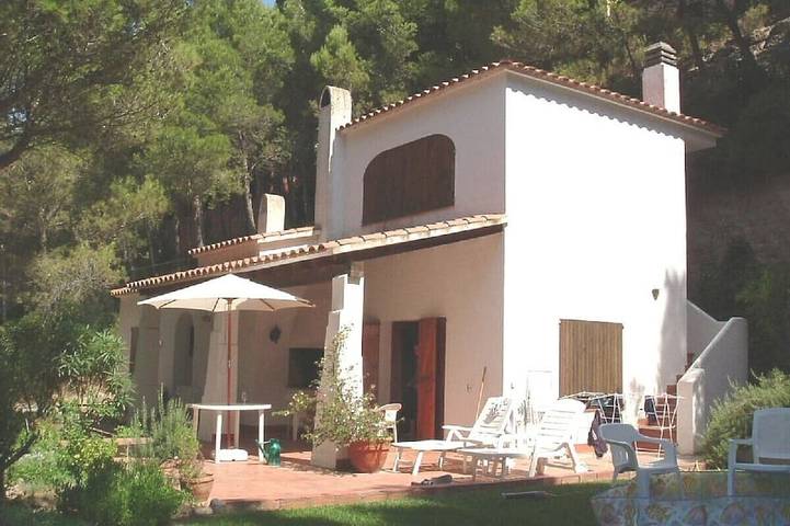 Villa für 8 Personen, mit Garten und Terrasse, mit Haustier - 1