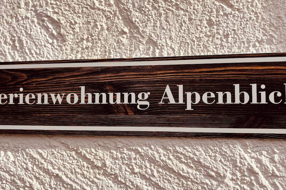 Ganze Wohnung, Ferienwohnung Alpenblick - Wohlfühlen auf dem Lande in Pürgen, Romantische Straße