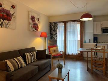 Gîte pour 4 personnes, avec terrasse, animaux acceptés à Brides-les-Bains