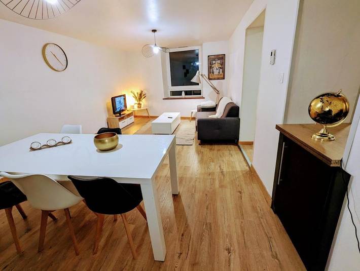 Gîte pour 6 personnes, avec terrasse, animaux acceptés à Charmes - 3