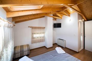 Villa pour 8 Personnes dans Nikiana, Alexandros, Photo 4