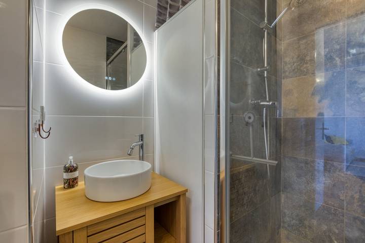 Hel lägenhet, Cosy Renovated Apartment Near the Beach With Balcony in Lattes, Medelhavskusten (Frankrike)