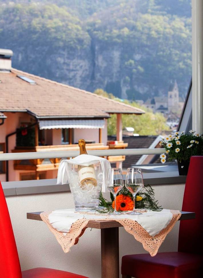 Hôtel pour 2 personnes, avec piscine et jardin ainsi que vue et sauna, animaux acceptés à Salorno - 3