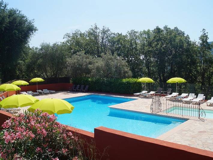 Camping Les Philippons - Bungalow toilé 2 personnes - Coco Sweet in Les Adrets-de-l'Estérel, Côte méditerranéenne (France)