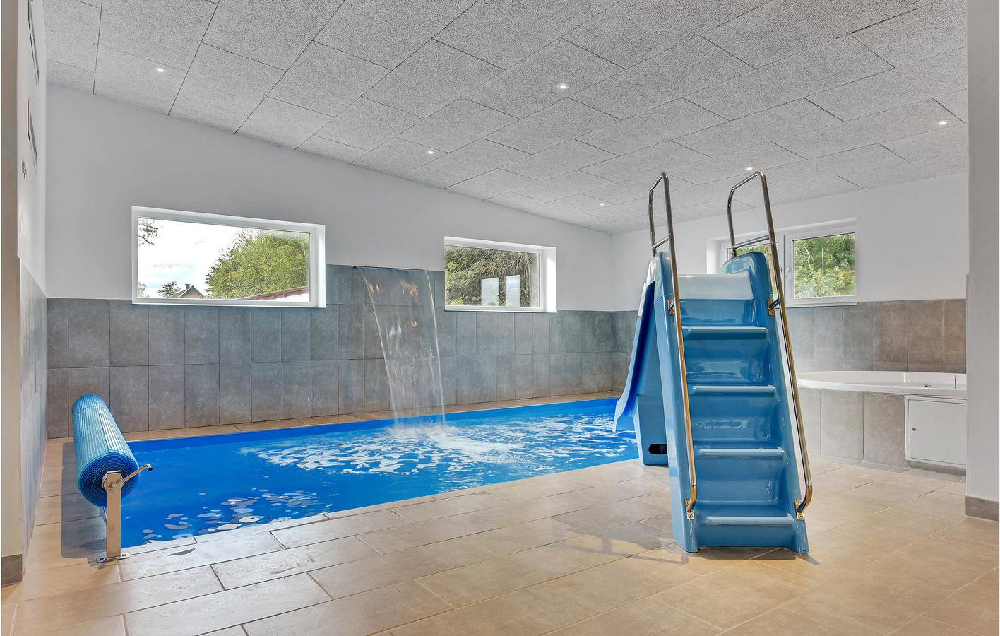 Vacation house for 34 people with yard in Årøsund, Haderslev