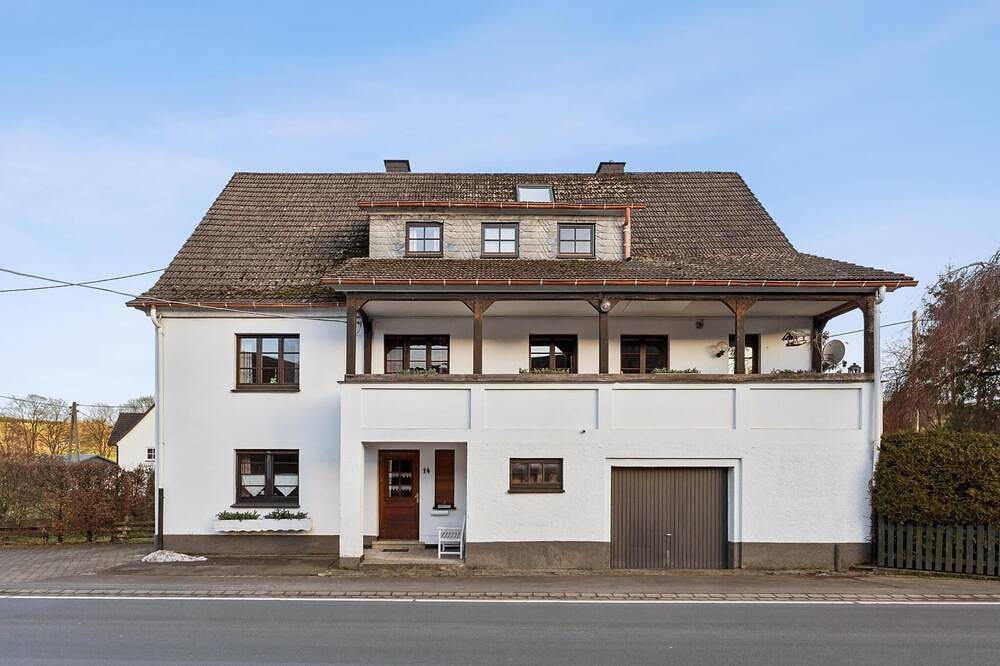 Ferienhaus im Sauerland mit Terrasse und Garten in Schmallenberg, Hochsauerlandkreis